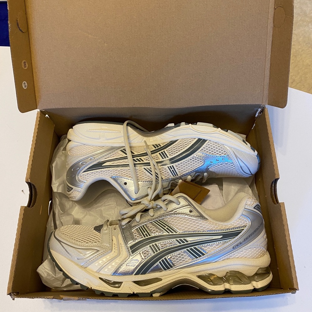 ASICS GEL-KAYANO 14 sneakers